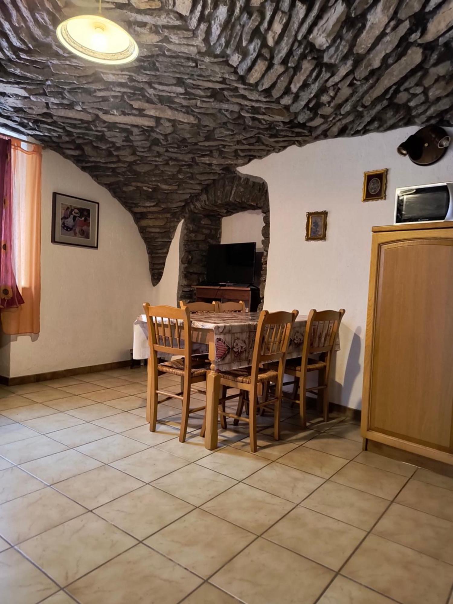Apartment Lo Tata - Maisons De Charme - Caratteristico A 2 Passi Da Courmayeur