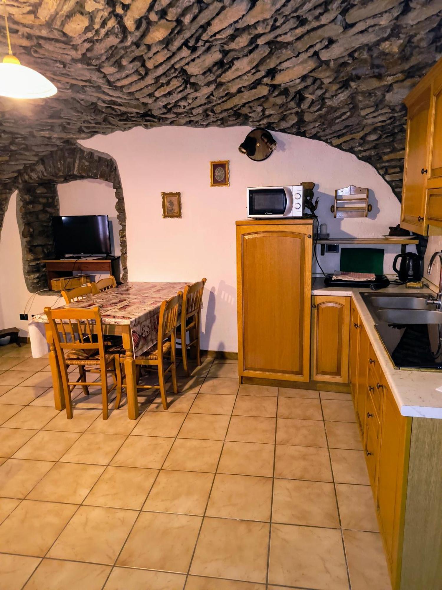 Apartment Lo Tata - Maisons De Charme - Caratteristico A 2 Passi Da Courmayeur Pre-Saint-Didier